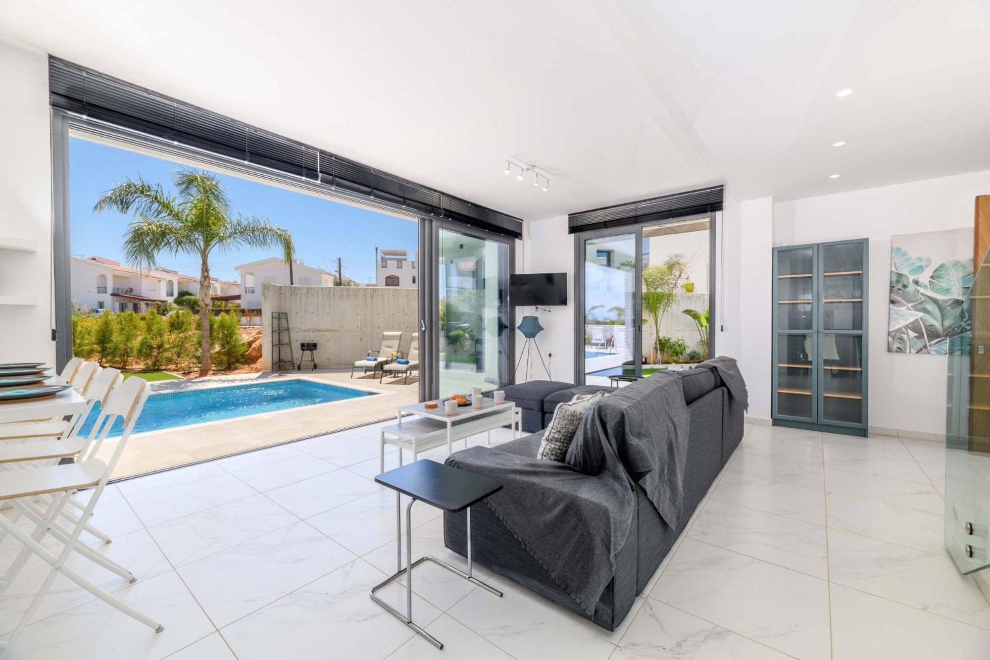 By The Beach - Royal Sapphire Villa Protaras Esterno foto